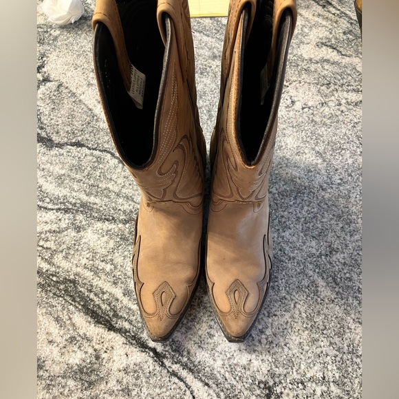 leather western boots - Picture 2 of 6